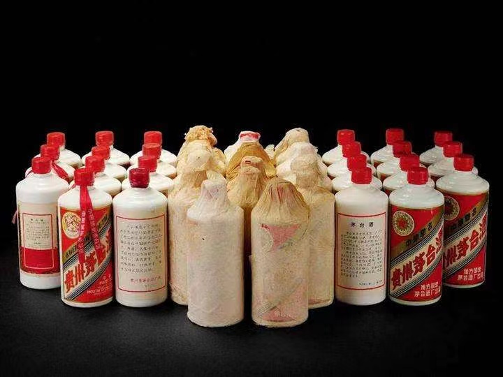 宁都日照岚山回收酒价格哪里回收(附近上门回收茅台酒）?